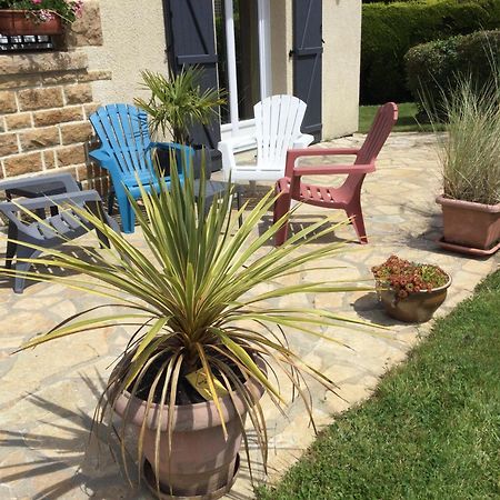 Coup De Coeur Assure ! Calm Comme A La Maison ! Maison Spacieuse Avec Grande Terrasse Pour 2 A 5 Personnes Proximite Granville Et Mer Avec Wifi Et Parking Gratuits Luaran gambar